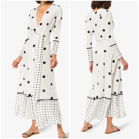 WE ARE LEONE Belted Polka-dot Silk Crepe De Chine Robe In White - Picture 3 of 14